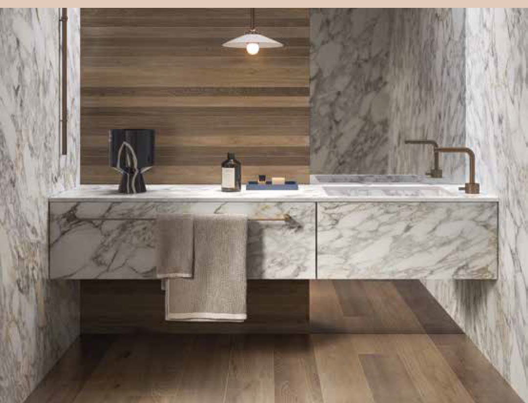 Marble tiles and wood panelling bathroom